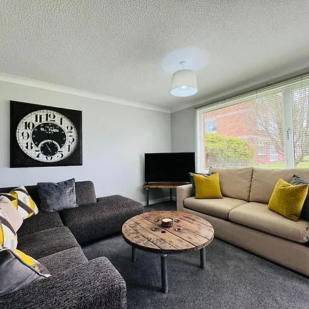 Apartment Modern & Secluded In Frenchay